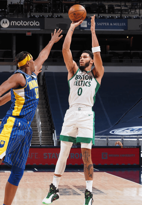 NG娱乐- 塔图姆进攻