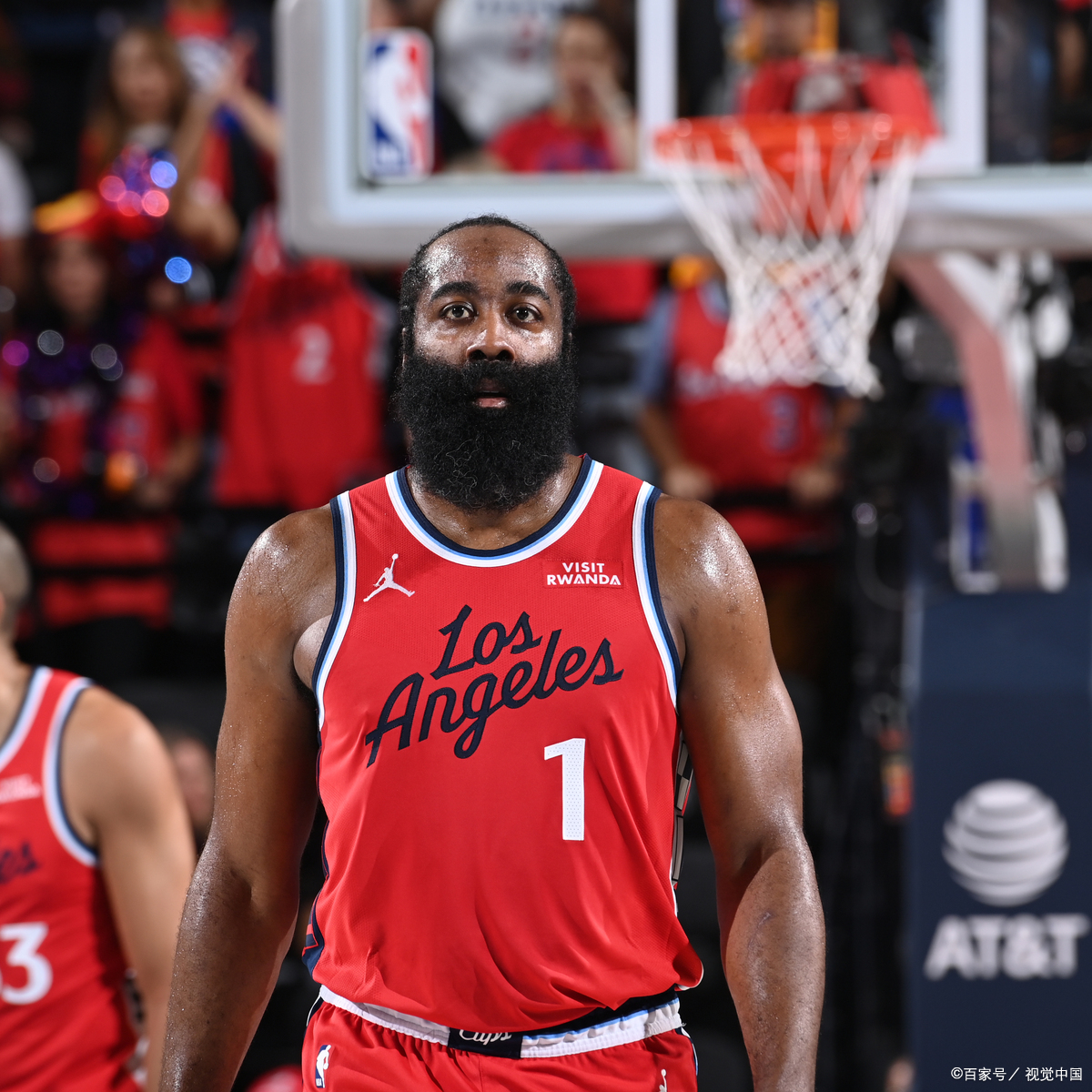 南宫28-哈登连续三场比赛得分超过战术调整，FPX挑战极限！的简单介绍